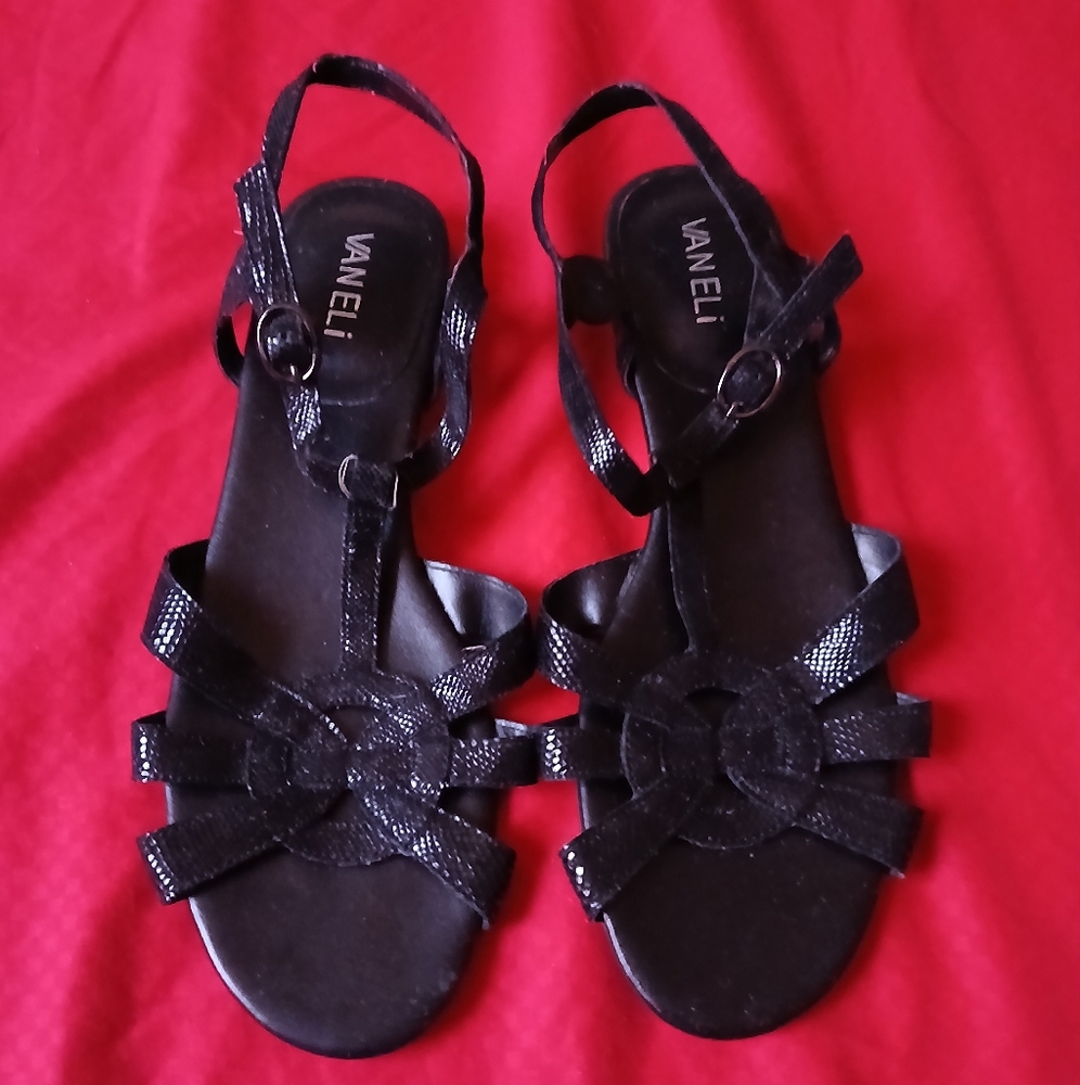 Vaneli Black Strappy Sandal Heels. Size 9